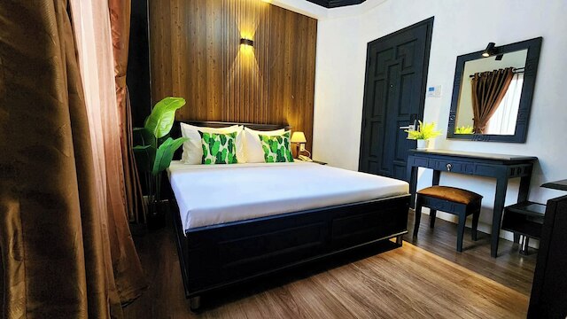 ローザ メイ ホテル