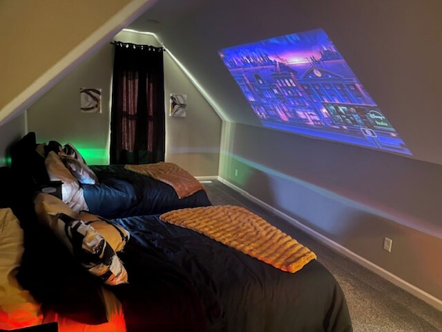 アンワインド. エンターテイン. エクスプロー. : ダウンタウン インディ