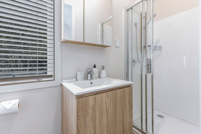 セレーン 2ベッドルーム ホーム ウィズ グリル & ヤード by ゾディアック ステイズ