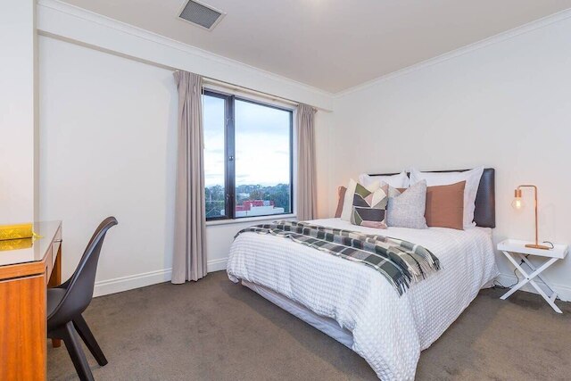 スタイリッシュ 1ベッドルーム ウィズ ラブリー ビューズ, プール+ジム ゾディアック ステイズ