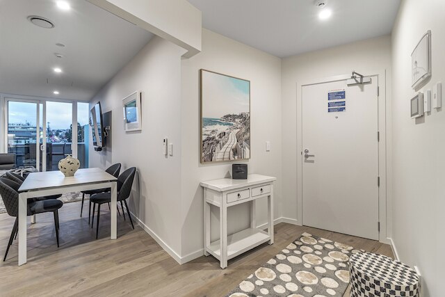 モダン 2ベッドルーム ペントハウス フォー ファミリーズ by ゾディアック ステイズ