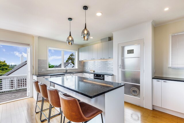 セレーン 2 ベッドルーム ホーム イン メドーバンク by ゾディアック ステイズ