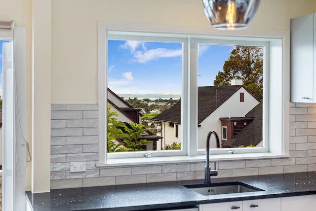 セレーン 2 ベッドルーム ホーム イン メドーバンク by ゾディアック ステイズ