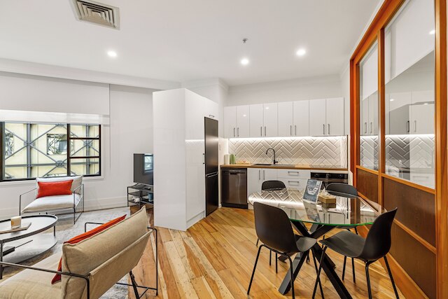 スタニング 1 ベッドルーム アパートメント イン ヘリテージ ホテル by ゾディアック ステイズ