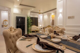 ザ ヴェルサイユ スイート ア デザイナー ホーム イン ダッカ