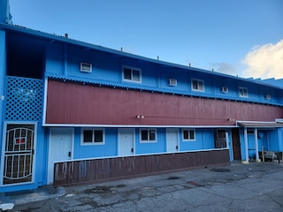 ヨネガン セントラル マウイ ゲッタウェイズ