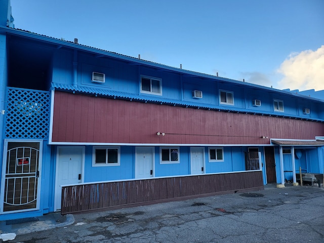 ヨネガン セントラル マウイ ゲッタウェイズ