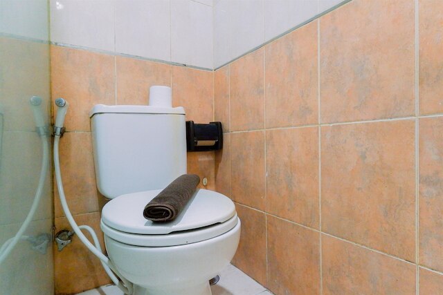 グッド ディール アンド レストフル スタジオ タマンサリ スディルマン アパートメント