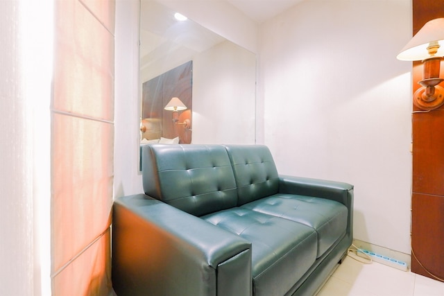 グッド ディール アンド レストフル スタジオ タマンサリ スディルマン アパートメント