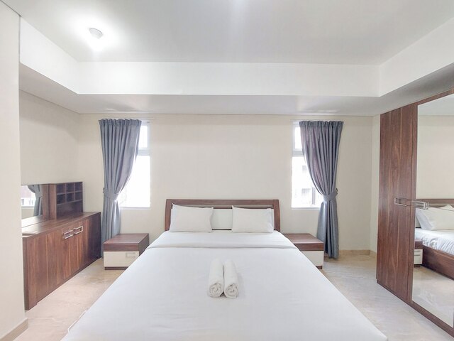 セレーン アンド コンフォート リビング 3BR アット ポドモロ シティ デリ メダン アパートメント