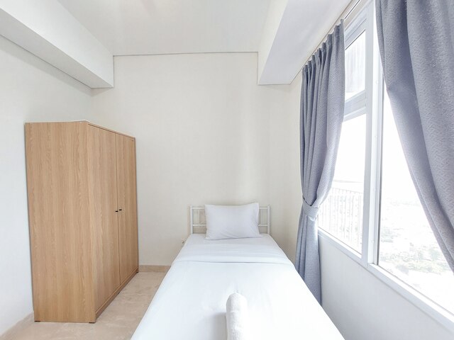 セレーン アンド コンフォート リビング 3BR アット ポドモロ シティ デリ メダン アパートメント