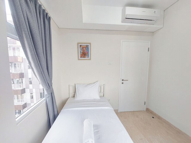 セレーン アンド コンフォート リビング 3BR アット ポドモロ シティ デリ メダン アパートメント