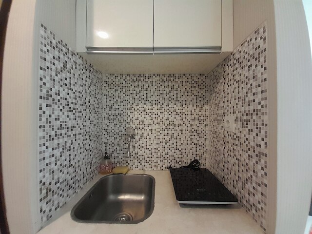 モダン ルック アンド ホーミー スタジオ アット マタラム シティ アパートメント