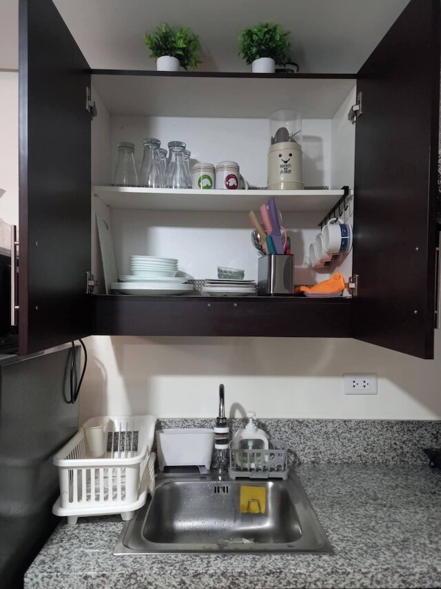 スペーシャス スイート イン パシッグ シティアーバン メトロ エスケープ