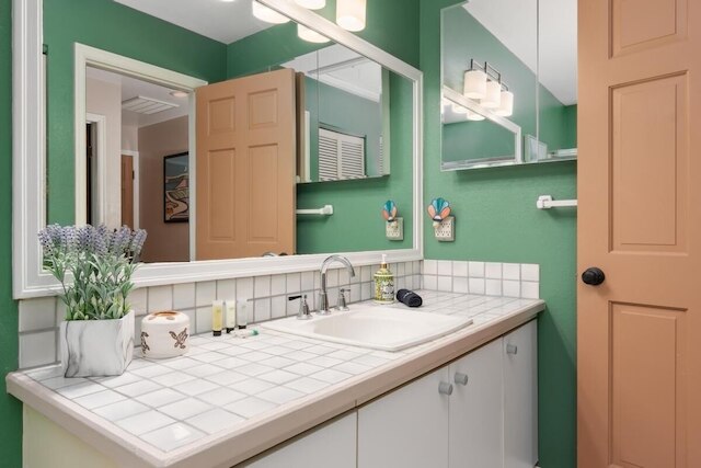 ビッグ アイランド ルナプル コンドス 206 1 ベッドルーム コンド