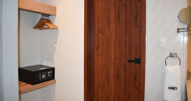 ウニコ リビング ローマ