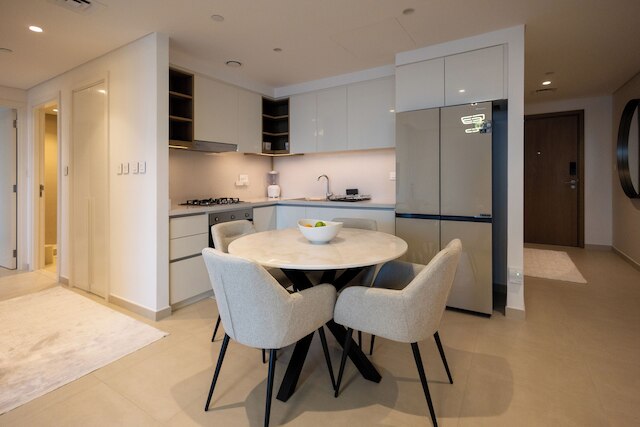 メゾン プリヴェ - エレガント アーバン ステイ ジャスト ステップス フロム バージュ カリファ