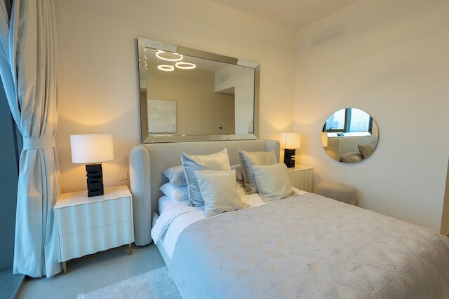 メゾン プリヴェ - エレガント アーバン ステイ ジャスト ステップス フロム バージュ カリファ