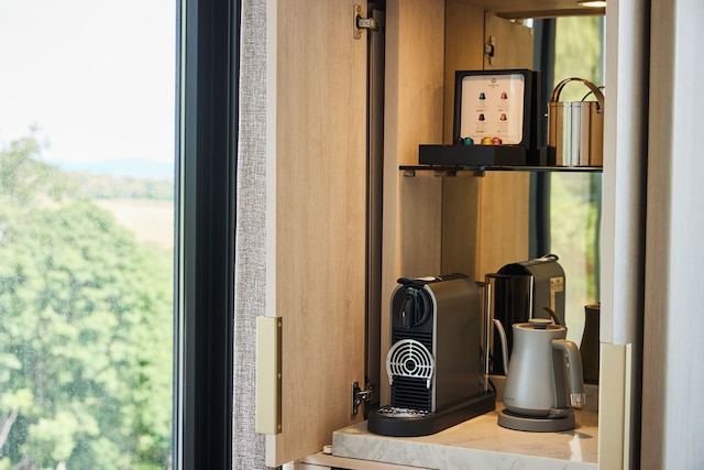 シャレー アイビー ワイス