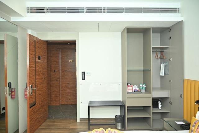 ウルヴィ バンケッツ & ゲスト ハウス