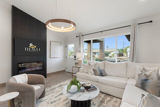 NEW ザ ヘンズリー オン ハベル デザイナー オアシス ウィズ プール