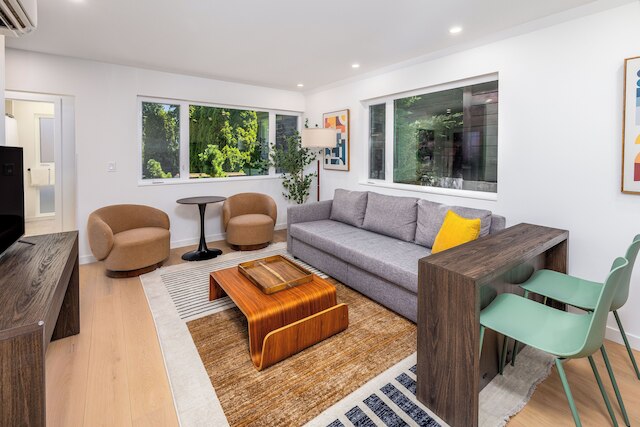 シークレット ハイダウェイ - ニュー カスタム ビルト ホーム