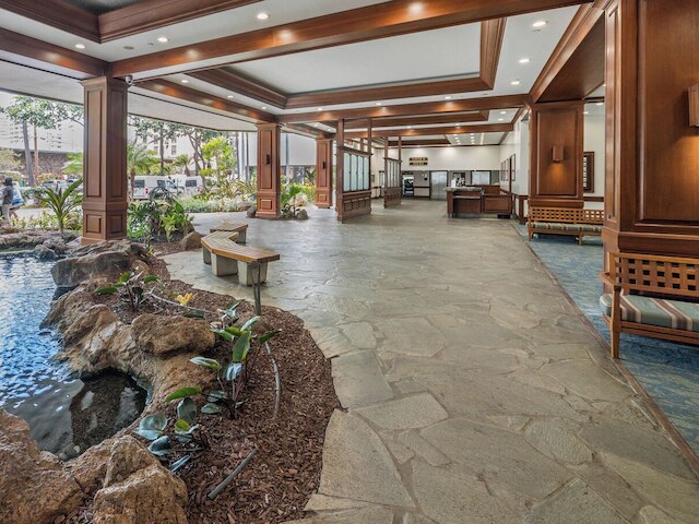 ワイキキ バニアン コンド ウィズ キングベッド & パーキング, ニア ビーチ