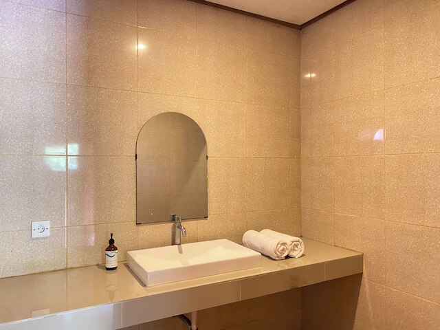 コーブ ベリビング サリ