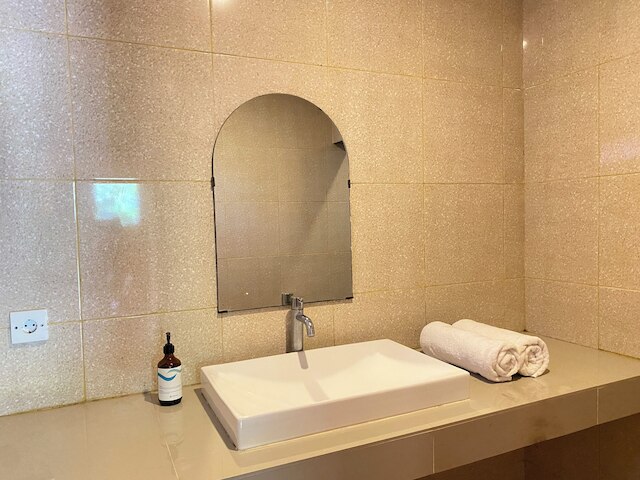 コーブ ベリビング サリ