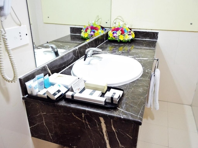 ダンセンター トップ スター ヘリテージ ビレッジ