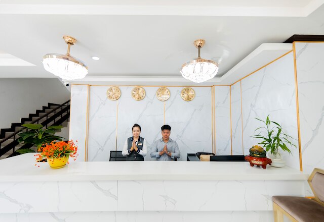 チャレウンサイ ホテル