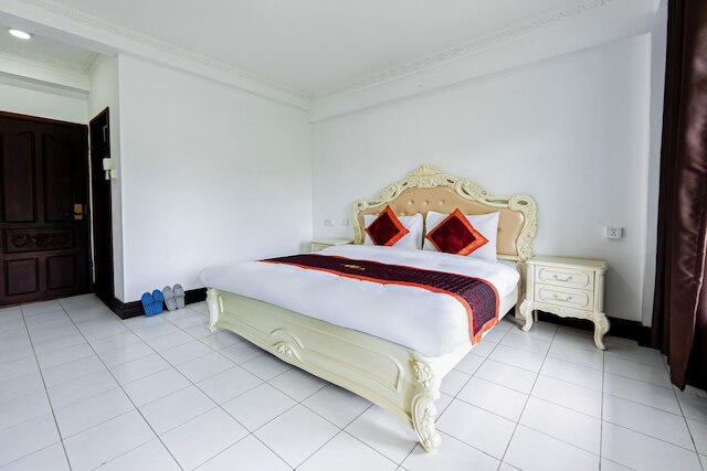 チャレウンサイ ホテル