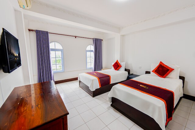 チャレウンサイ ホテル