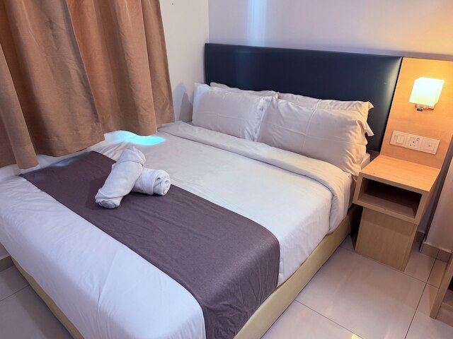 エコ ルーミー ホテル