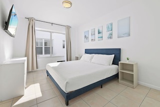 Harding Avenue Apartments by Andes STR