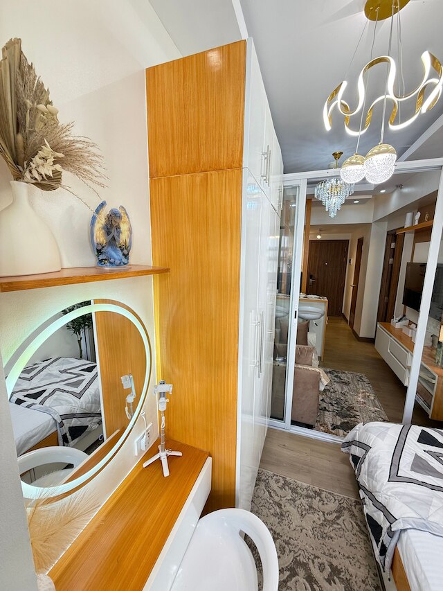 S&R ステイケーション ウォーク トゥ SM ビクタン ウィズ カラオケ ディズニープラス ネットフリックス ユーチューブ