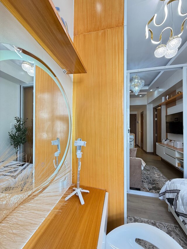 S&R ステイケーション ウォーク トゥ SM ビクタン ウィズ カラオケ ディズニープラス ネットフリックス ユーチューブ