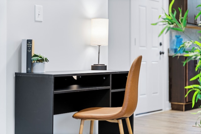 スタイリッシュ 1 ベッドルーム イン レイクビュー - ブロンプトン 1 リプレゼンタティブ