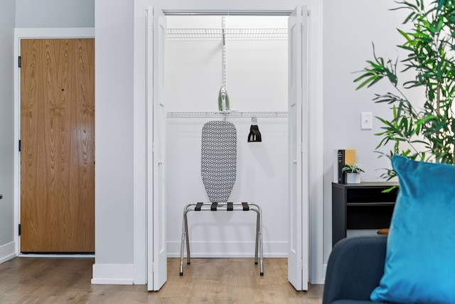 スタイリッシュ 1 ベッドルーム イン レイクビュー - ブロンプトン 1 リプレゼンタティブ