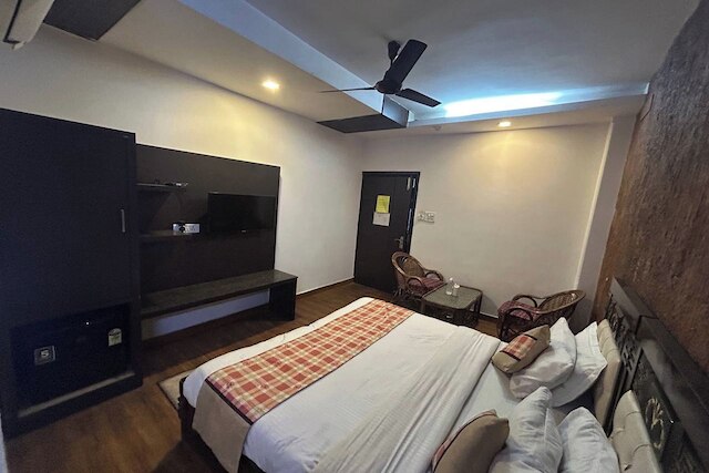 ファブホテル アリハント イン