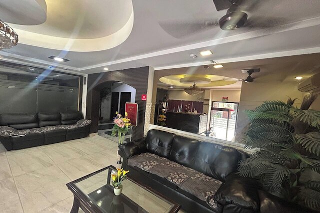 ファブホテル アリハント イン