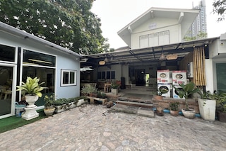 オーキッド ホステル ニア バムルンラード ホスピタル アンド ナナ マーケット