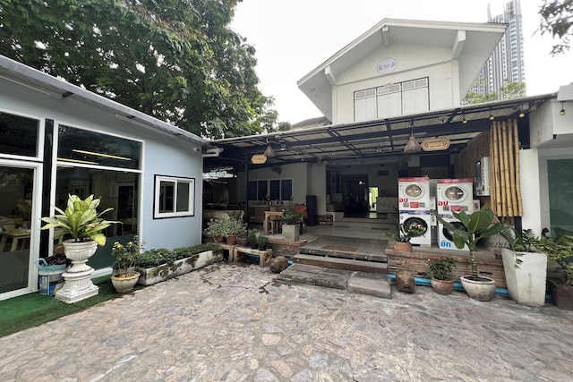 オーキッド ホステル ニア バムルンラード ホスピタル アンド ナナ マーケット