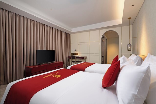 ル カレ ヒュー