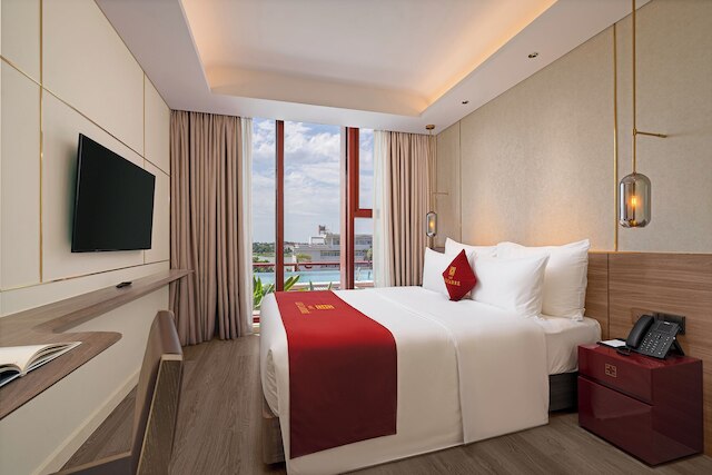 ル カレ ヒュー