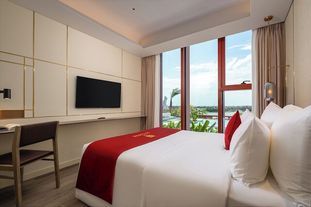 ル カレ ヒュー