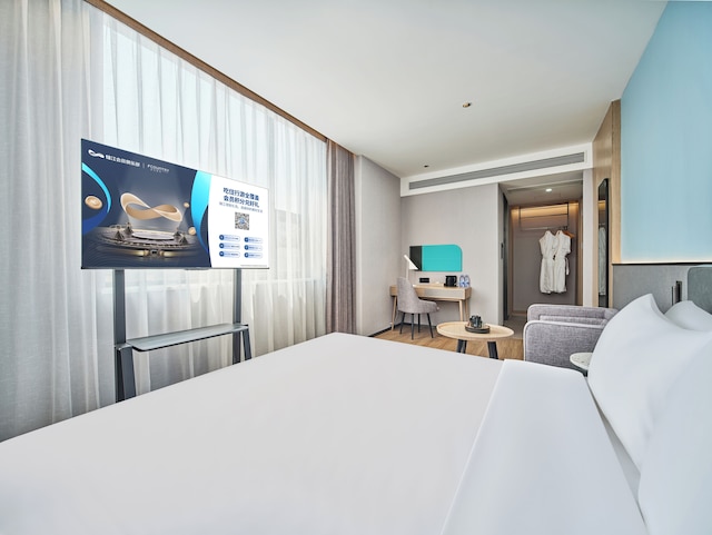 Country Inn & Suites  Xi'an Bell Towers