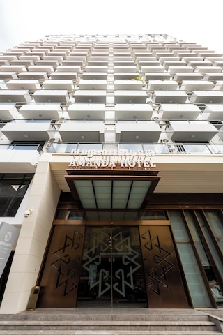 コンフォート サービスド アパートメント by ソーベン ホーム