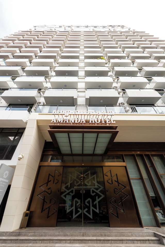 コンフォート サービスド アパートメント by ソーベン ホーム