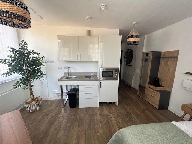 リバプール シティ センター アパートメント ウィズ ビューズ